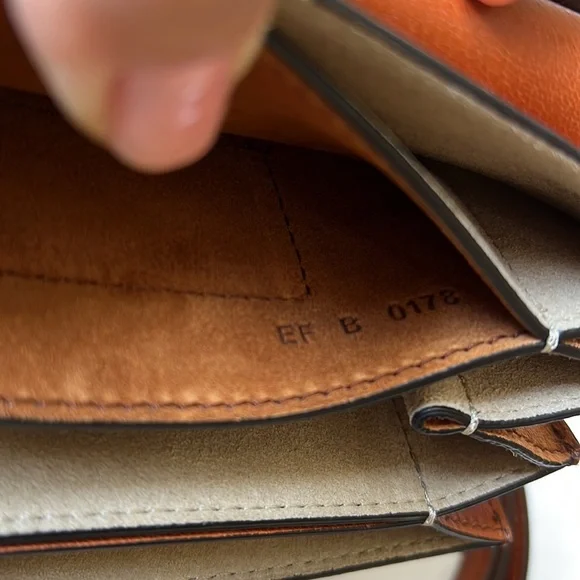 Givenchy Small GV3 Leather & Suede Crossbody Bag Chestnut - Picture 12 of 15